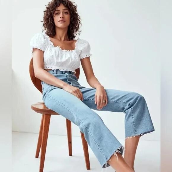 Levis Ribcage Cropped Flare Pants (Size 26) - Picture 3 of 5